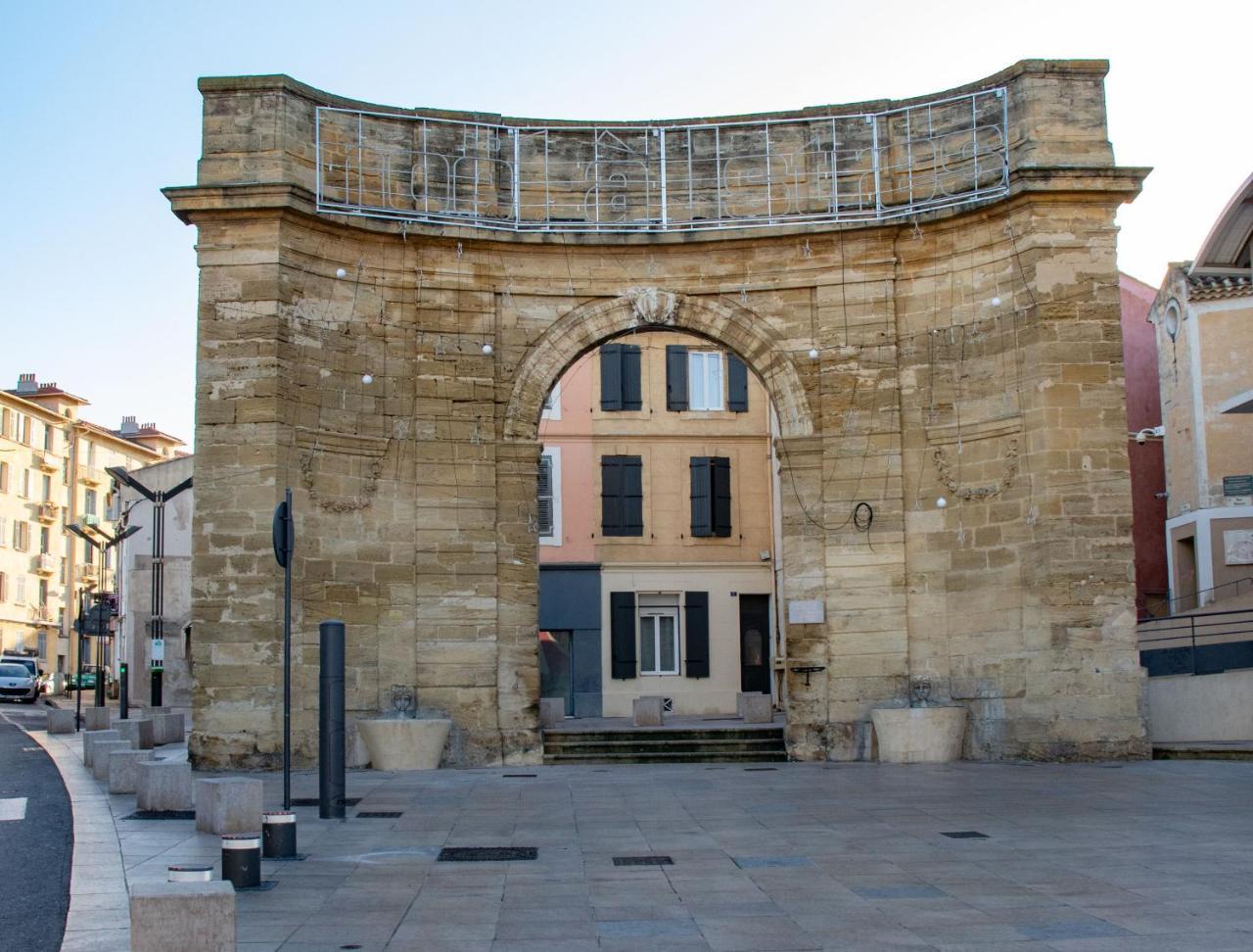 Premiere Classe Istres Hotel Exterior photo