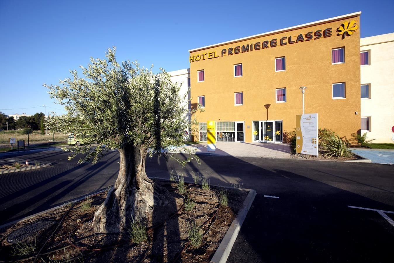 Premiere Classe Istres Hotel Exterior photo